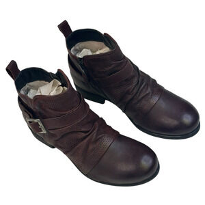 Miz Mooz Suzy Burgundy Wine Leather Scrunch Ankle Boots Womens 38 (US 7.5-8) New